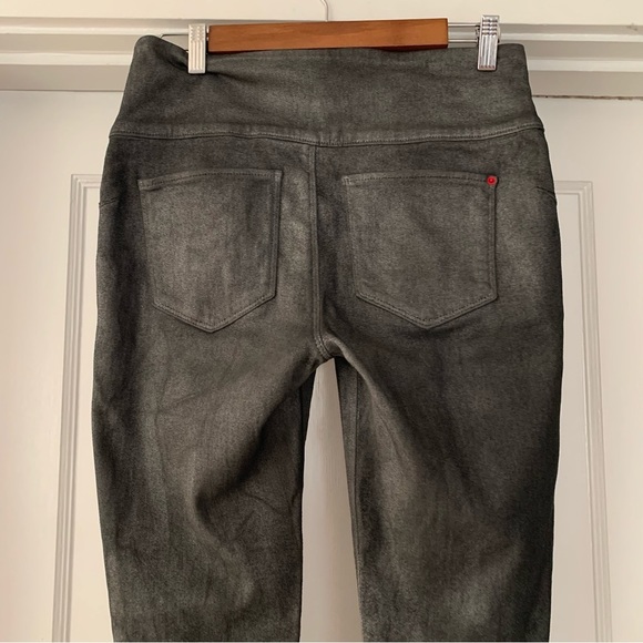 Spanx Pants Womens Medium Silver Metallic Dark Side Zipper Eye Hook Closure - Picture 7 of 13